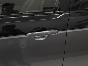 20215.0 SC V8 SVAp儓L ^