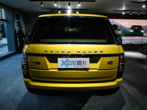 2021款3.0 L6 50周年风云纪念版 正后	