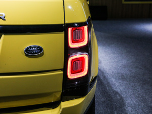 2021款3.0 L6 50周年风云纪念版 尾灯
