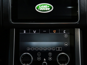 2021款3.0 L6 50周年风云纪念版 中控区