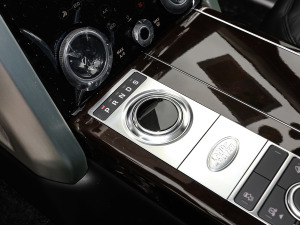 2021款3.0 L6 盛世版 换挡杆
