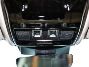 2021款3.0 L6 传世加长经典版 空间座椅