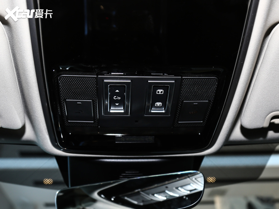 2021\ 3.0 L6 ҫڰ