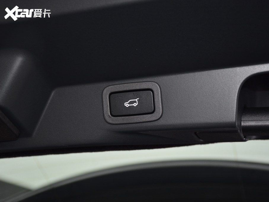 2021\(yn)(dng) 3.0 L6 SE