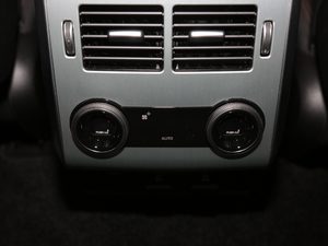 20215.0 V8 SVR п؅^(q)