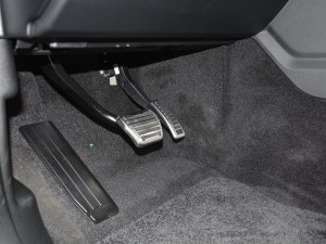 20215.0 SC V8 SVR پGư g