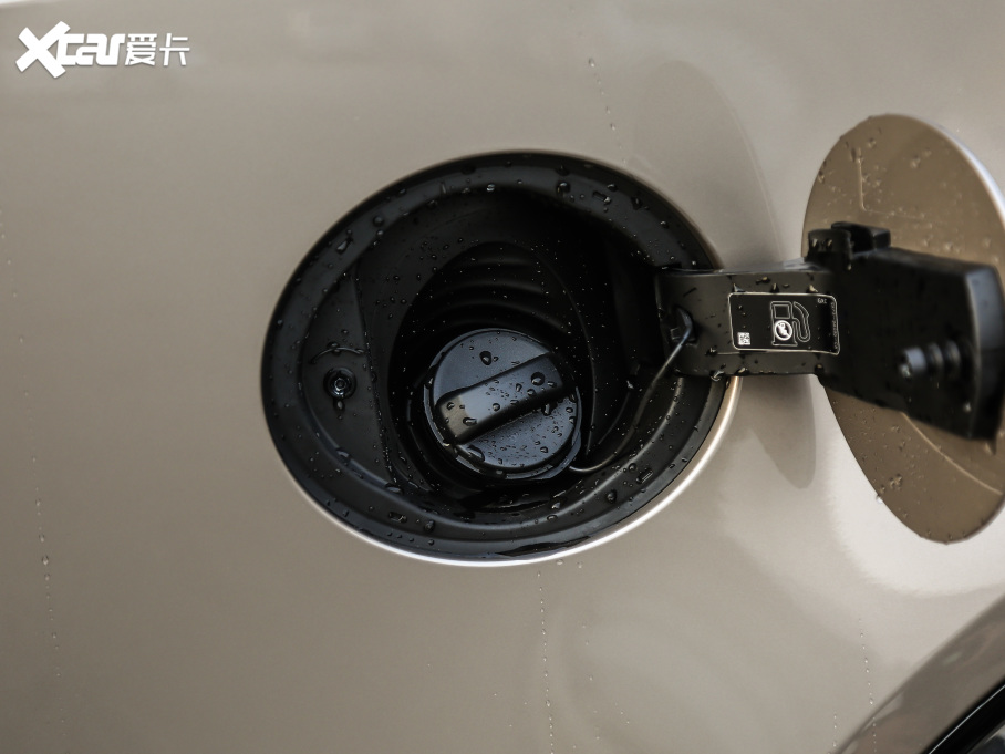 2021lF 360PS R-Dynamic SE