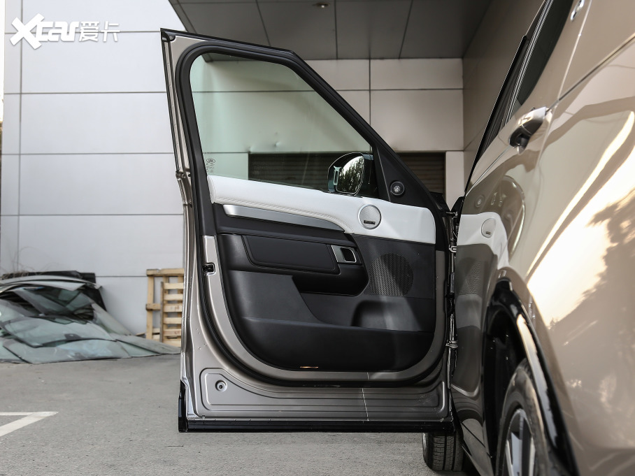 2021lF 360PS R-Dynamic SE