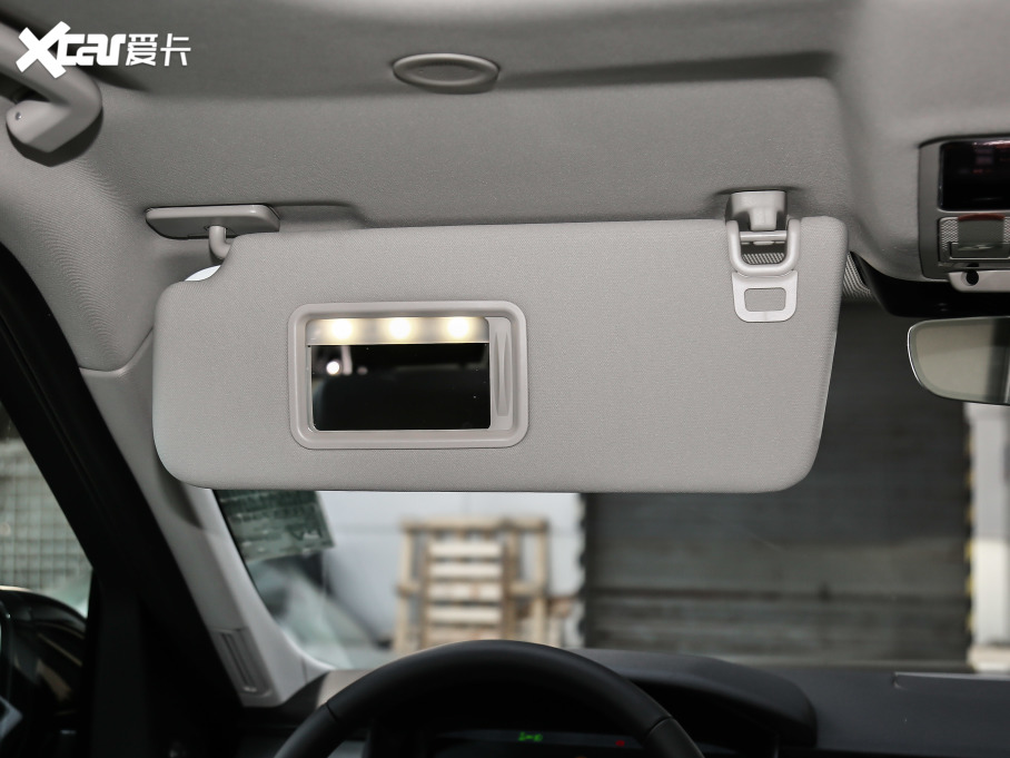 2021lF 360PS R-Dynamic SE