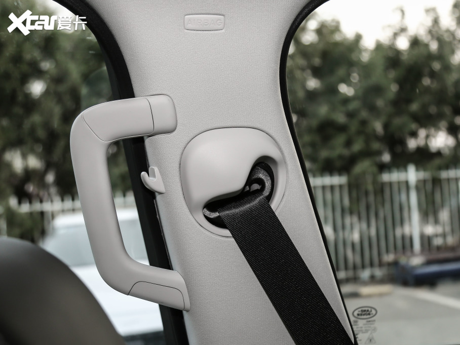 2021lF 360PS R-Dynamic SE