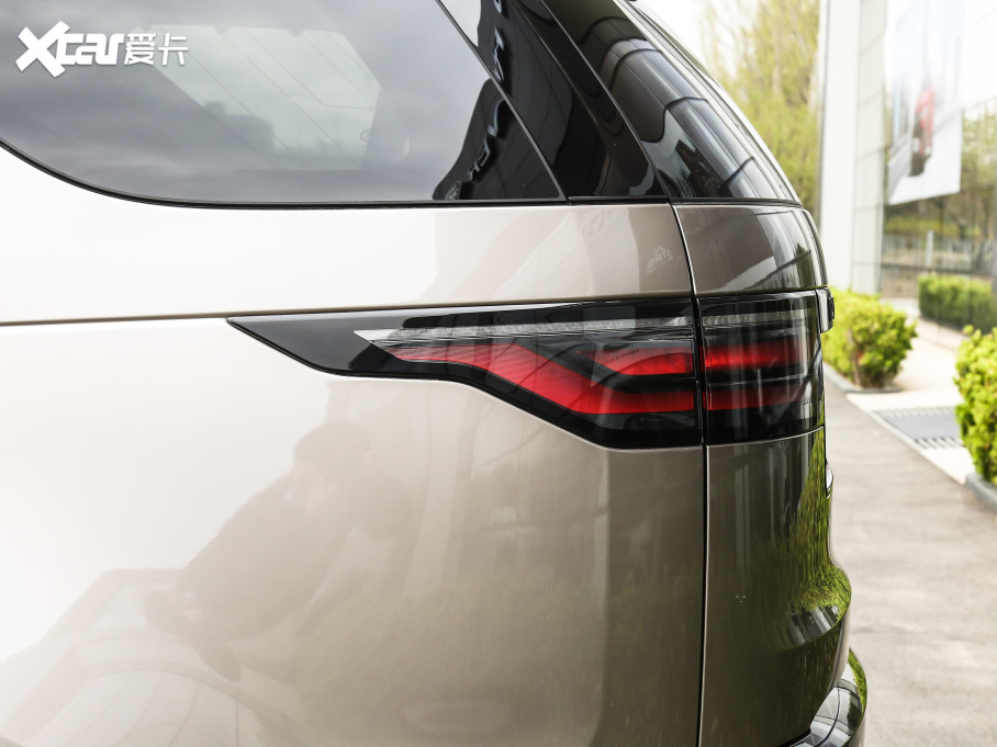 2021��l�F 360PS R-Dynamic HSE