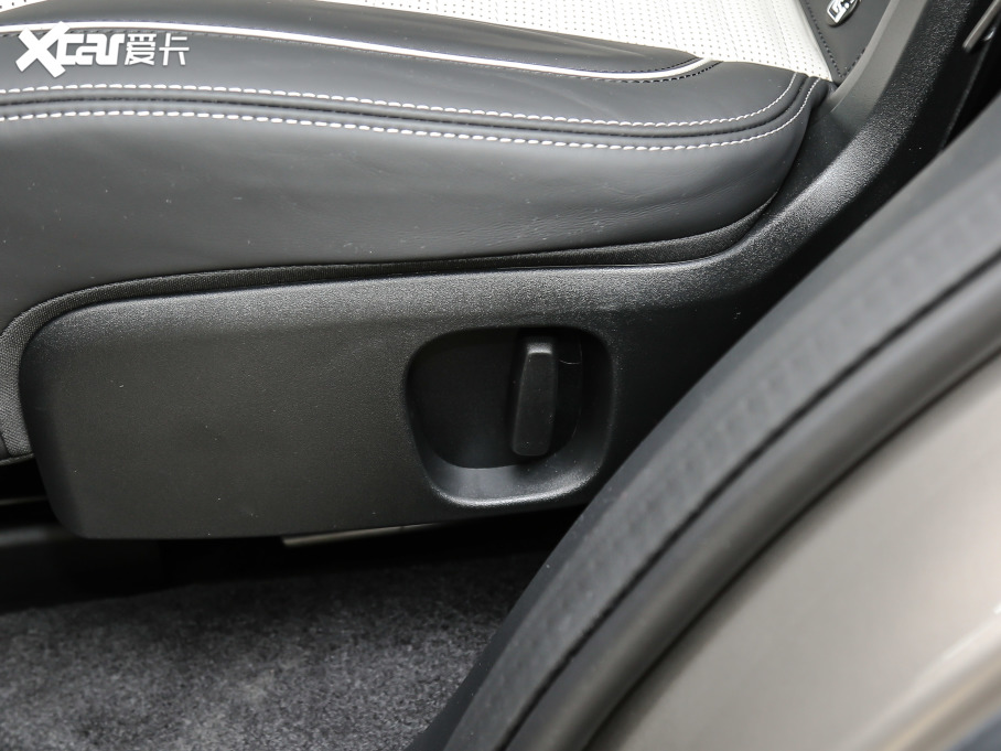 2021lF 360PS R-Dynamic HSE