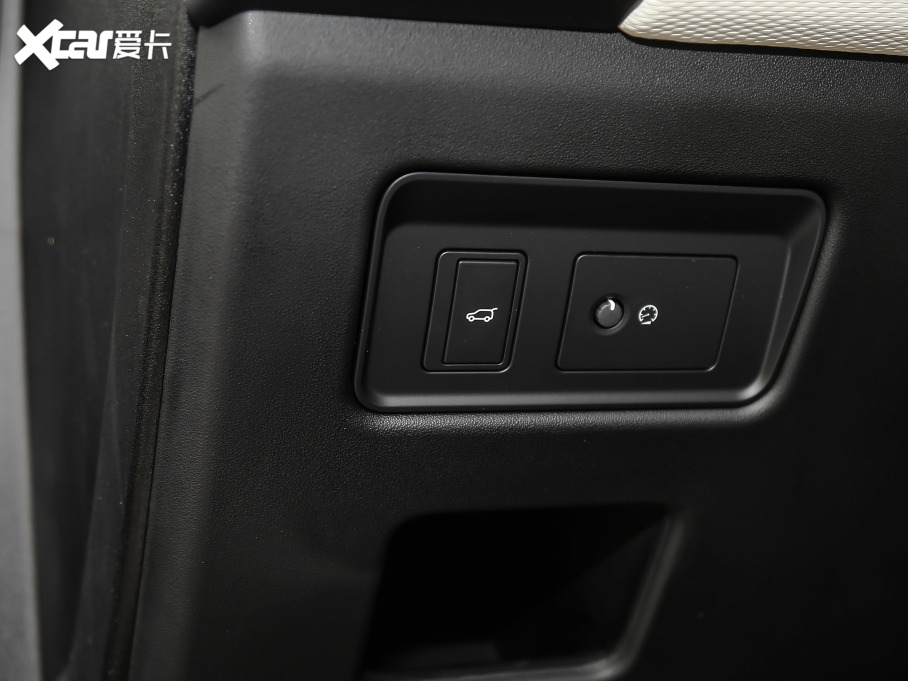 2021lF 360PS R-Dynamic HSE