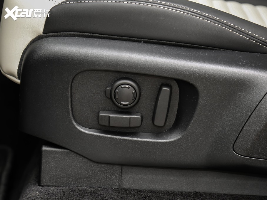 2021lF 360PS R-Dynamic HSE