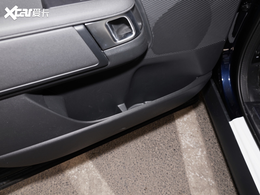 2021l(f)F(xin) 300PS S