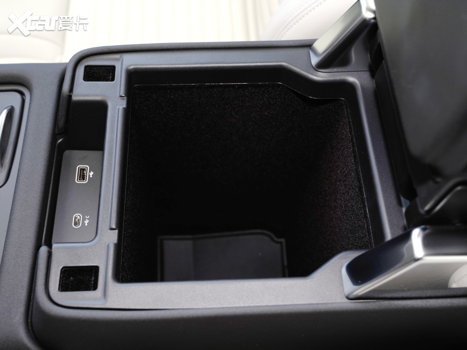 2021l(f)F(xin) 300PS S