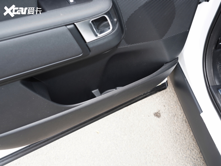 2021lF 360PS R-Dynamic S