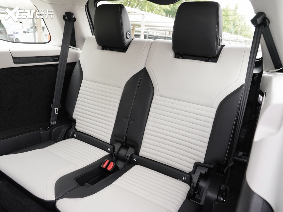 2021lF 360PS R-Dynamic S