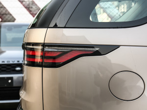 2021360PS R-Dynamic SE ^