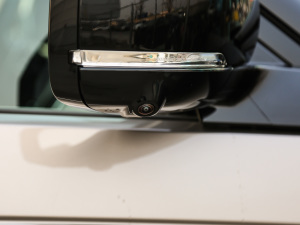 2021360PS R-Dynamic SE ^