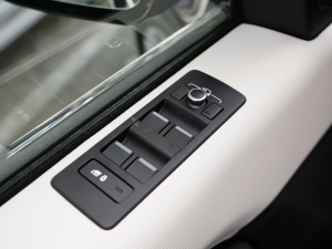 2021300PS S {܇ƅ^(q)	