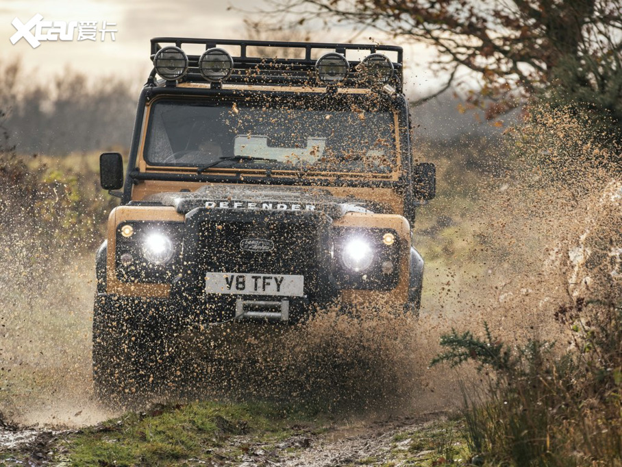 2021l(wi)ʿ Defender Works V8 Trophy