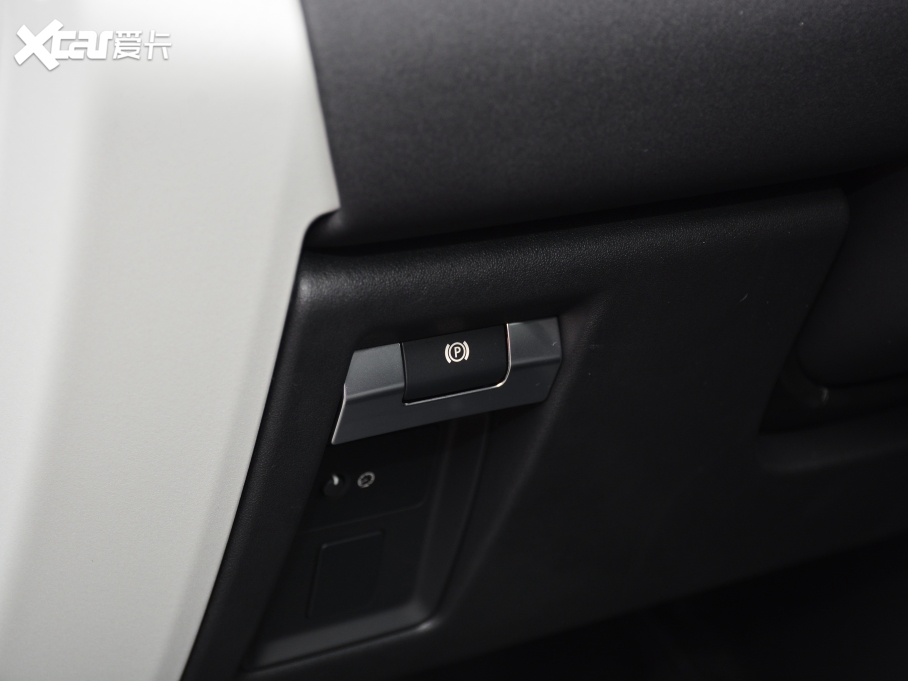 2021l(wi)ʿ 110 P400 SE