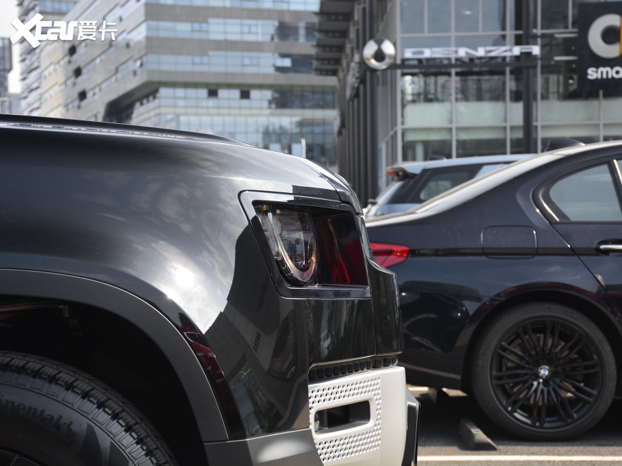 2021l(wi)ʿ 110 P400 SE