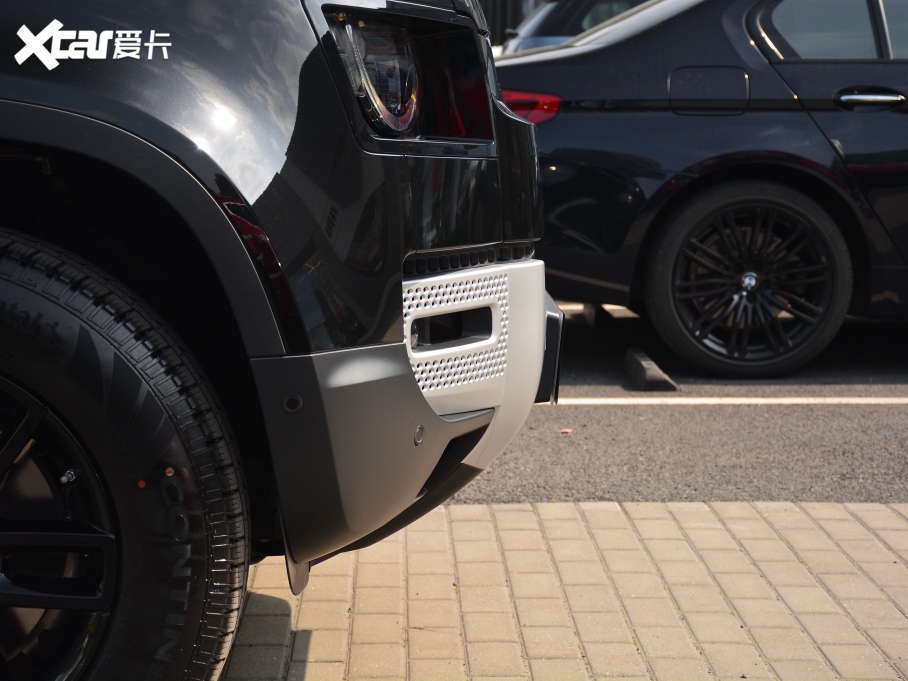 2021l(wi)ʿ 110 P400 SE