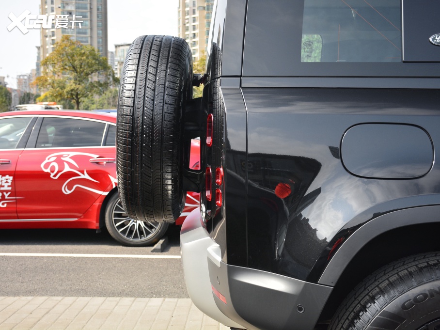 2021l(wi)ʿ 110 P400 SE