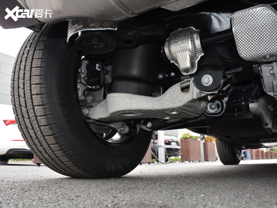 2021l(wi)ʿ 110 P400 SE