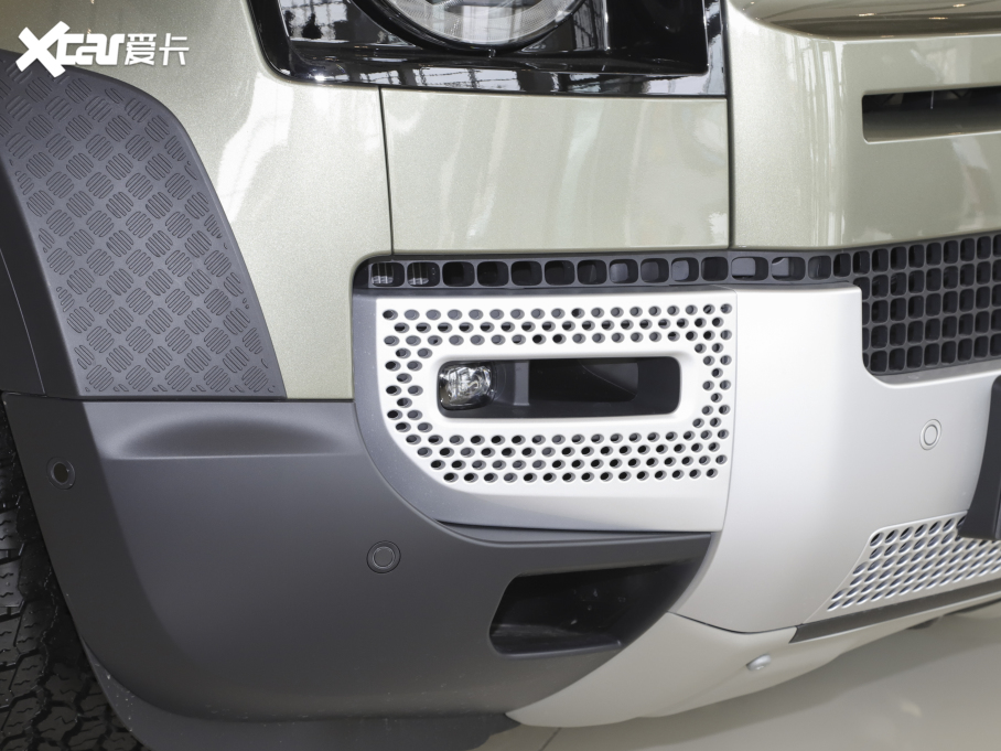 2021lʿ 110 P400 ؄e