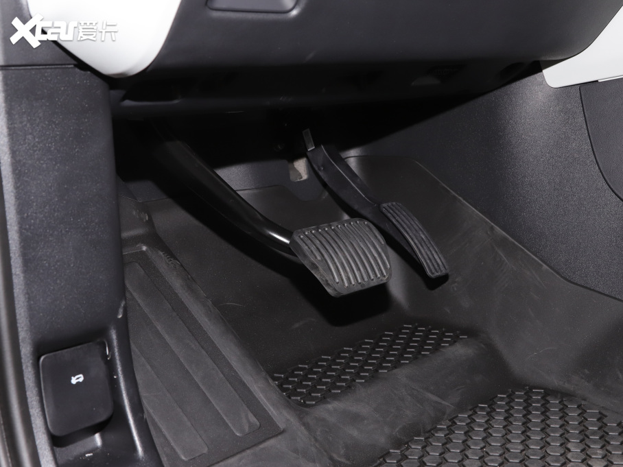 2021lʿ 110 P400 ؄e