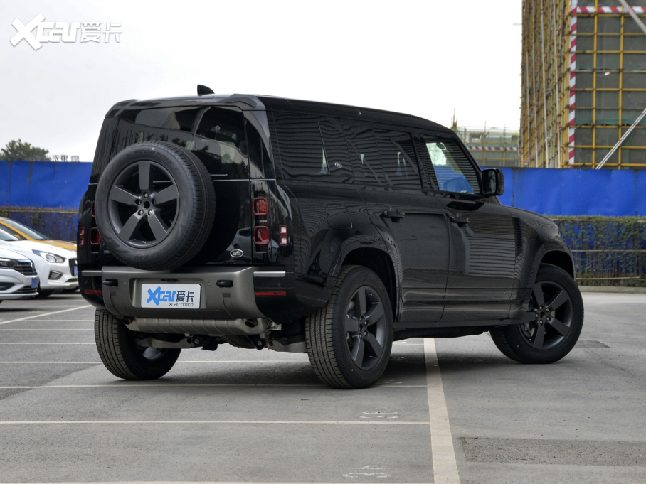 2021l(wi)ʿ 110 P400 X-DYNAMIC HSE