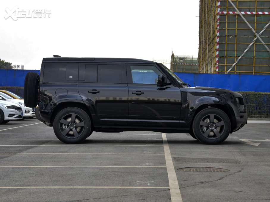 2021lʿ 110 P400 X-DYNAMIC HSE