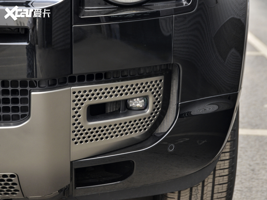 2021lʿ 110 P400 X-DYNAMIC HSE