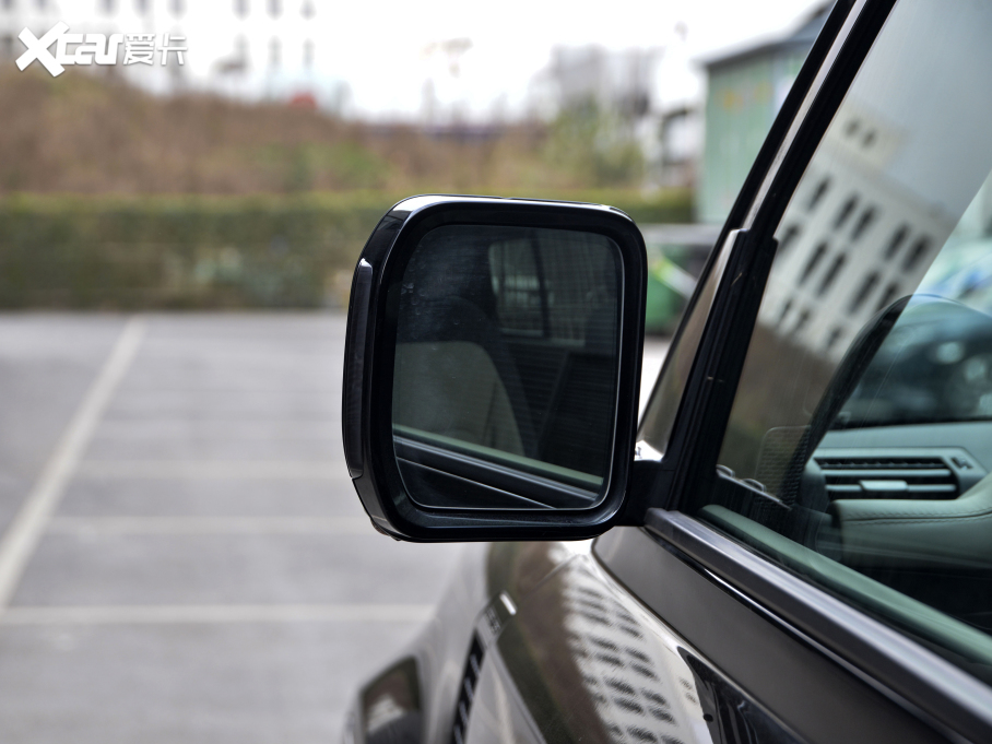 2021l(wi)ʿ 110 P400 X-DYNAMIC HSE