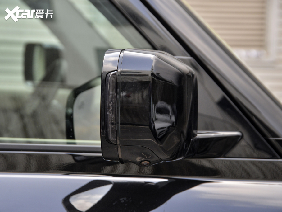 2021lʿ 110 P400 X-DYNAMIC HSE