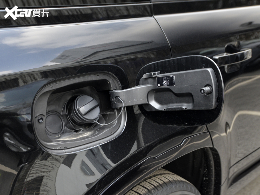 2021l(wi)ʿ 110 P400 X-DYNAMIC HSE