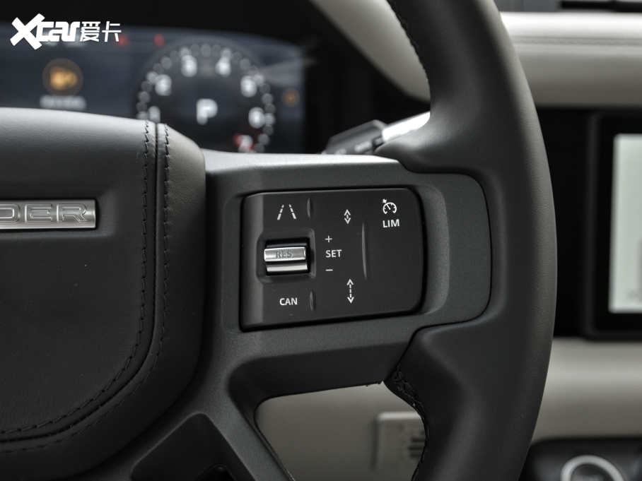 2021lʿ 110 P400 X-DYNAMIC HSE