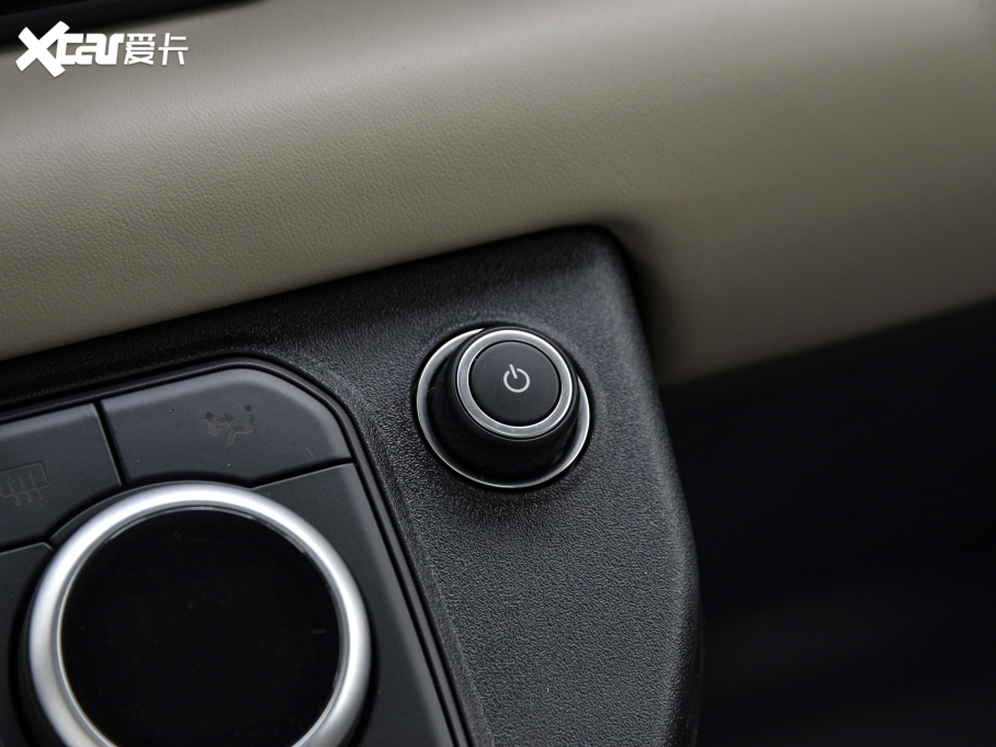 2021lʿ 110 P400 X-DYNAMIC HSE