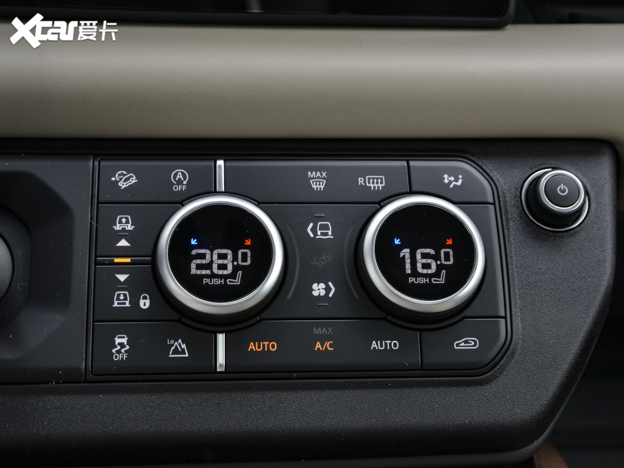 2021lʿ 110 P400 X-DYNAMIC HSE