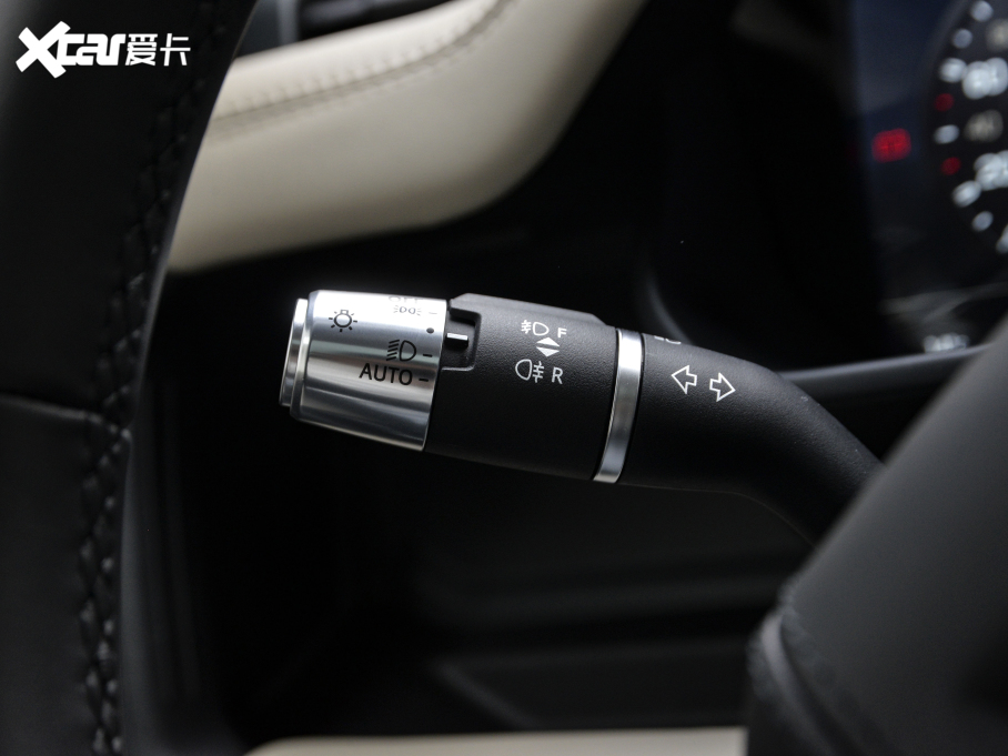 2021l(wi)ʿ 110 P400 X-DYNAMIC HSE