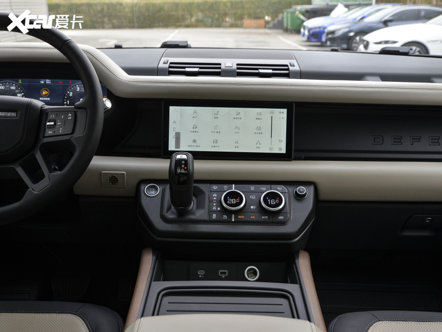 2021lʿ 110 P400 X-DYNAMIC HSE