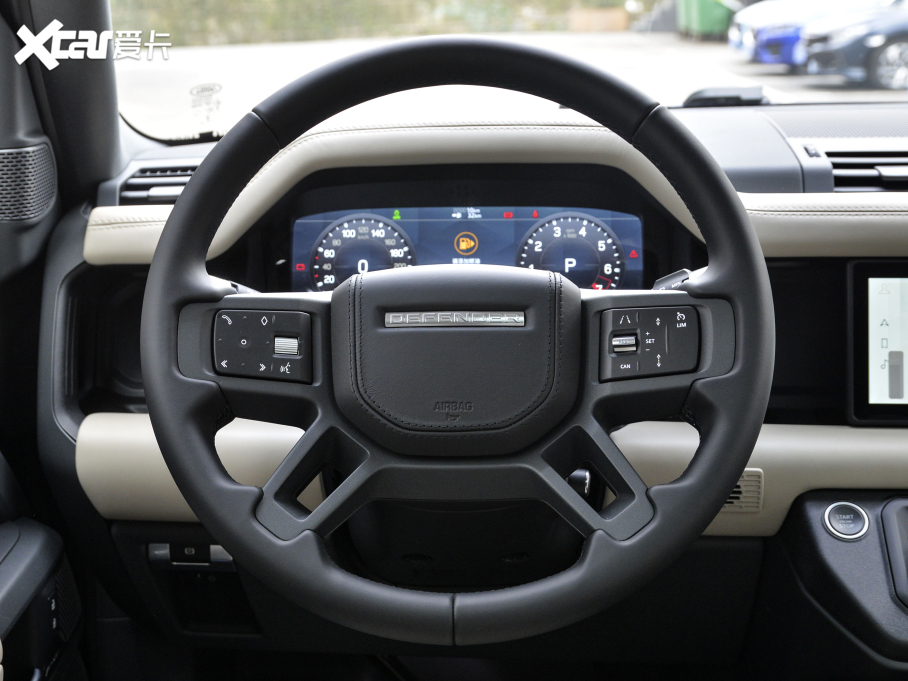 2021lʿ 110 P400 X-DYNAMIC HSE