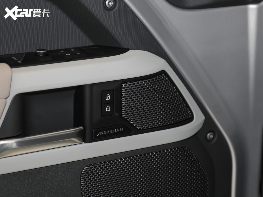 2021lʿ 90 P400 X-DYNAMIC S