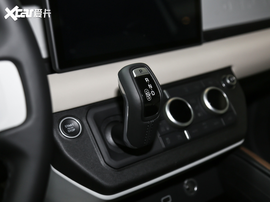 2021lʿ 90 P400 X-DYNAMIC S