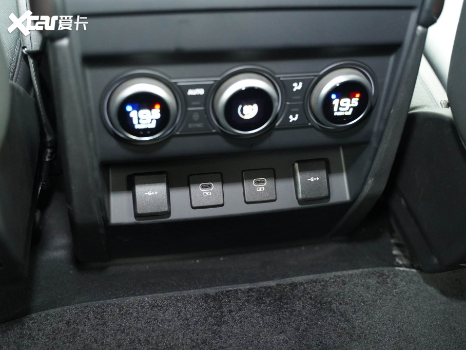 2021lʿ 90 P400 X-DYNAMIC S