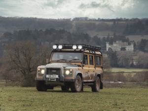 2021Defender Works V8 Trophy w^