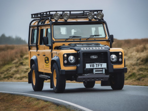 2021Defender Works V8 Trophy w^